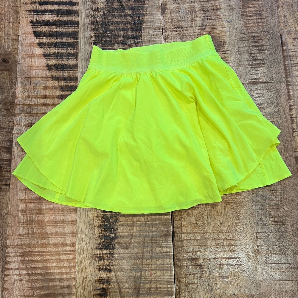 Lululemon Court Rival High-Rise Skirt - Highlight Yellow - 4
